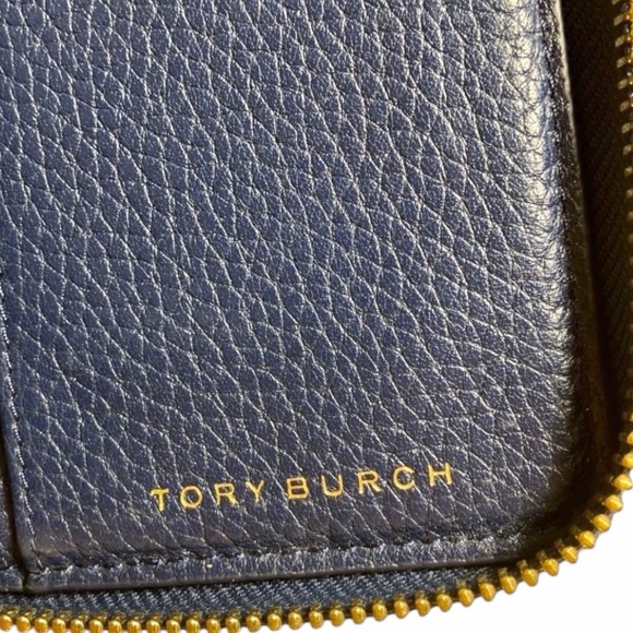 Tory Burch Pebbled Leather Zip Continental Wristlet Wallet Navy Blue - Picture 8 of 11